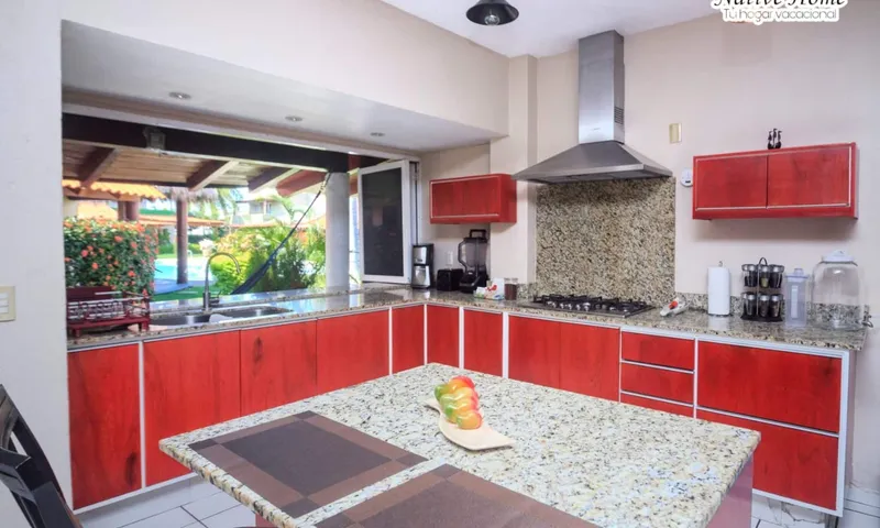 Villa 80